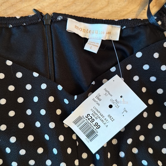 Size large, polka dot, black and white one piece romper, shortsleeved - Picture 2 of 3